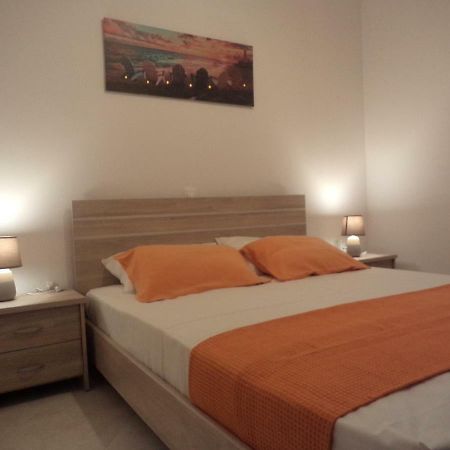 Katerina Apartments Near The Sea Agios Sostis  ภายนอก รูปภาพ