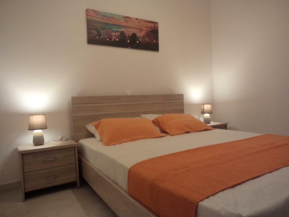 Katerina Apartments Near The Sea Agios Sostis  ภายนอก รูปภาพ