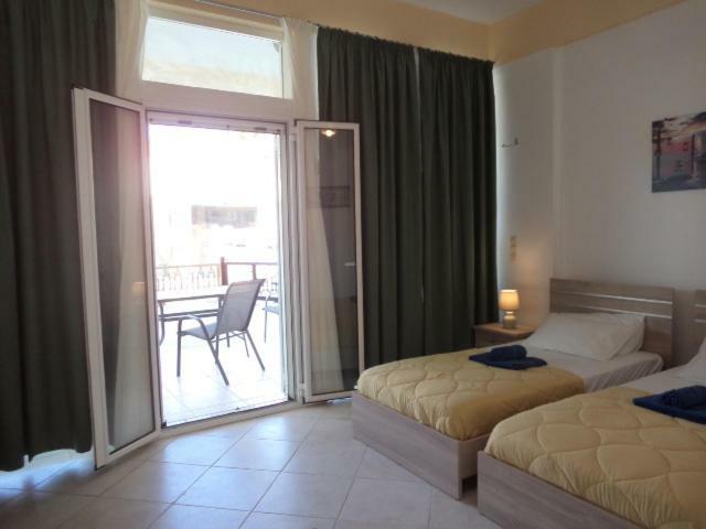 Katerina Apartments Near The Sea Agios Sostis  ภายนอก รูปภาพ