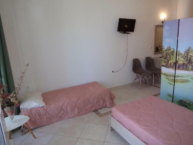 Katerina Apartments Near The Sea Agios Sostis  ภายนอก รูปภาพ